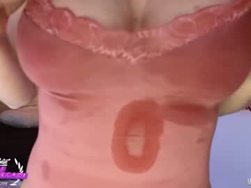 girl
        milf_lacey cam image #1371106
