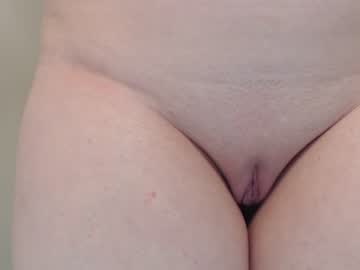 girl
        sensitive__lady cam image #3007922
