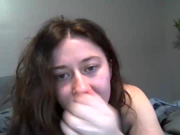 girl
        pchaste cam image #3091730