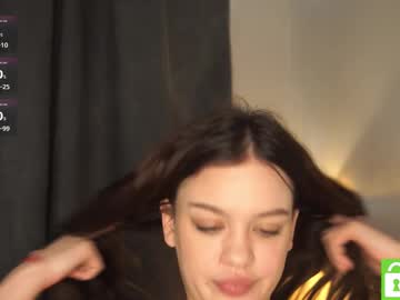 girl
        shining_brunette cam image #6395262