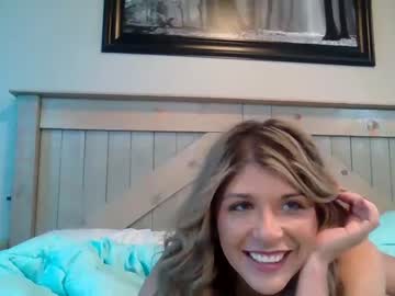 girl
        hubbydsntkno cam image #1718733