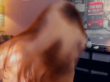 girl
        engelellick cam image #3791135