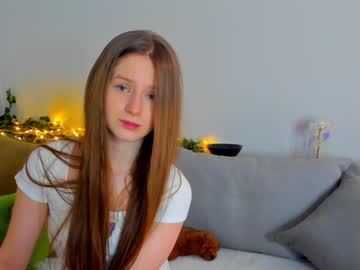 girl
        toxl cam image #995078