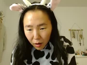 girl
        jiwon4u cam image #2384818