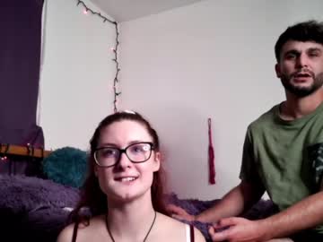 couple
        fantasyfactor cam image #1083639