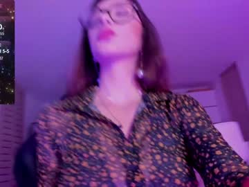 girl
        thecosmicgirl cam image #4201026