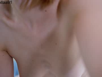 girl
        ellaa91 cam image #1290175