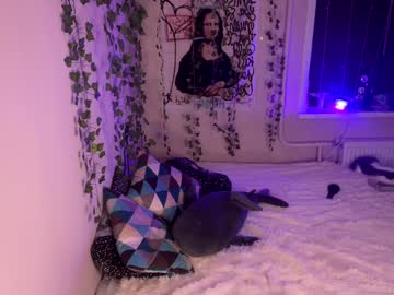 girl Cam Girls Get Busy With Their Dildos With No Shame with louna_smile
