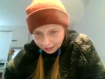 girl
        nutttrition cam image #999746