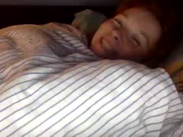 girl
        robinblackly cam image #434533