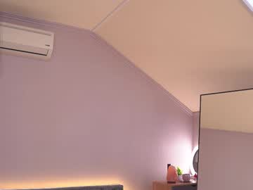girl Cam Girls Get Busy With Their Dildos With No Shame with jjennnyy
