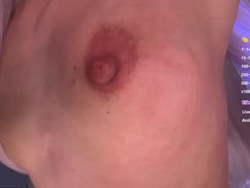girl
        blush_mikki cam image #6769653