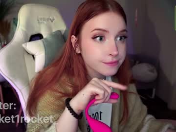 girl
        pocketrocket_ cam image #170557