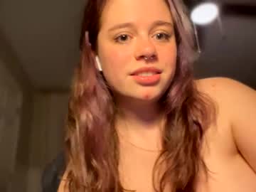 girl
        krissykream69 cam image #4064182