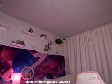 girl
        laylas_universe cam image #3791297