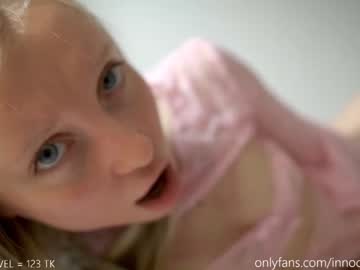 girl
        pureangeldolores cam image #2601684
