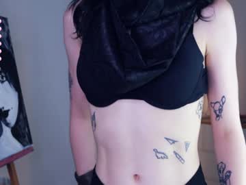 girl
        dance_kuduro cam image #4581157