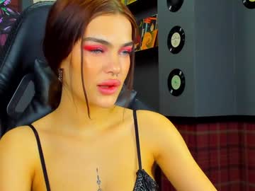 girl
        angel_sapphire_ cam image #4958329