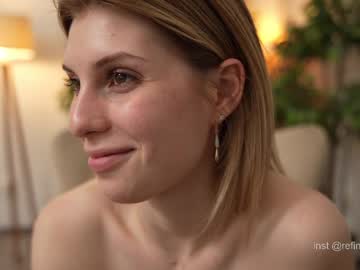 girl
        refined_style cam image #6605477