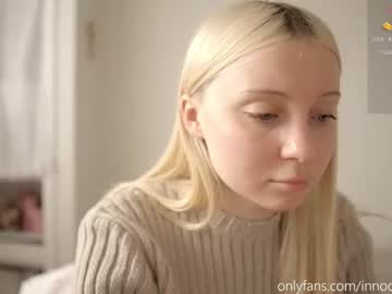 girl
        pureangeldolores cam image #3958788