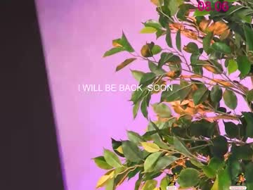 girl
        lissa_meooow cam image #6956007