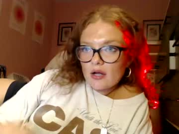 girl
        lolasyren cam image #2520549