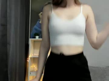 girl
        olli_ver cam image #1695727