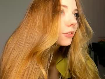 girl
        thisisamelia cam image #6260406