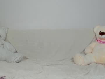 girl
        be_daddy cam image #4660372