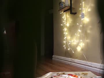 girl
        _pilya_ cam image #1177339