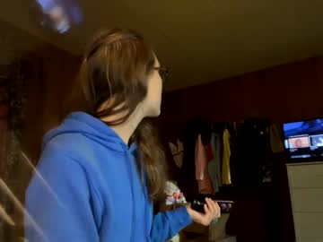girl
        woahitssarah cam image #1804552