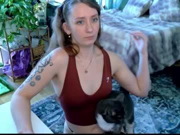 girl
        adalinarae cam image #5815209