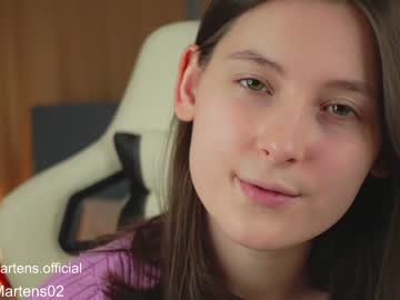 girl
        beckymartens cam image #2764416