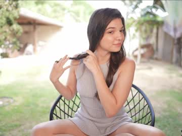 girl
        loollypop24 cam image #3809345