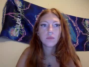 girl
        slimthiccredhead cam image #5074614