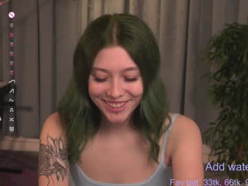 girl
        kina_ka cam image #5826734