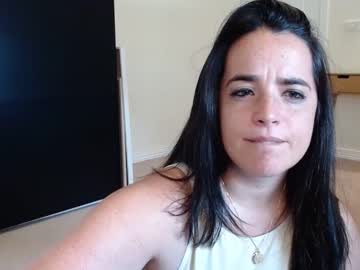 girl
        melaniebiche cam image #2965482