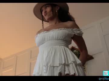 girl
        blissense cam image #1535278
