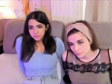 couple
        lucyviola cam image #344853