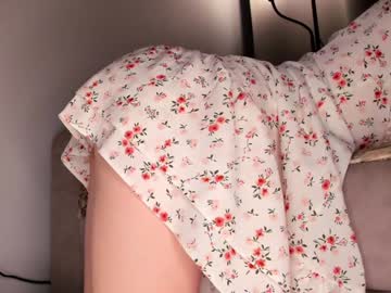 girl
        lysia_cute cam image #5304113