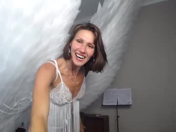 girl
        carolina_weel cam image #86880