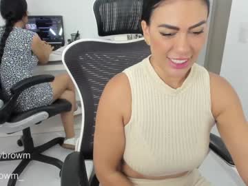 couple
        emillybrowm cam image #4563808
