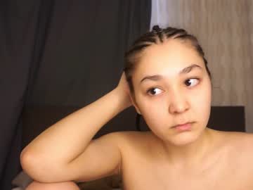 girl
        jeanfrancoa cam image #3676871