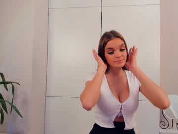 girl
        jeancoopera cam image #2910614