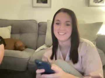 girl
        skylamayx cam image #3208034