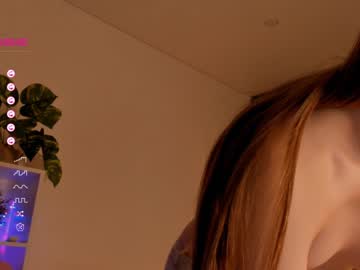 girl
        gracestanley cam image #414349