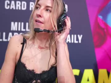 couple
        blondefoxsilverfox cam image #3331014