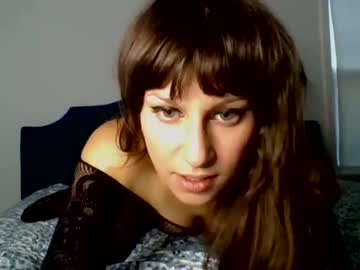 girl Cam Girls Get Busy With Their Dildos With No Shame with artmodel_isla