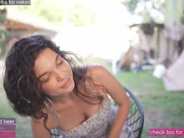 girl
        loollypop24 cam image #5190426