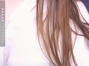 girl
        maydacarls cam image #3938566
